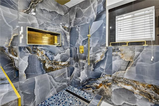 431 North Fogg Street, Las Vegas, NV 89110