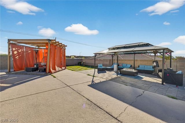 431 North Fogg Street, Las Vegas, NV 89110