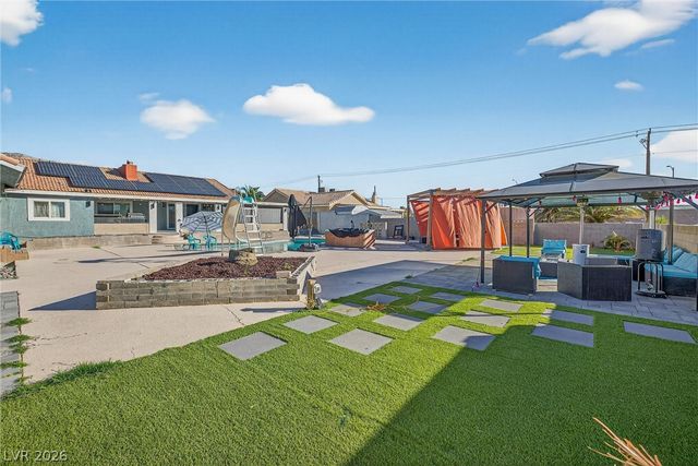 431 North Fogg Street, Las Vegas, NV 89110