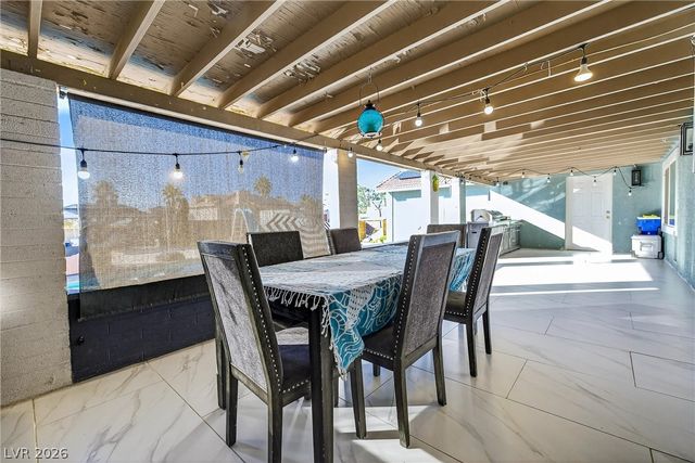 431 North Fogg Street, Las Vegas, NV 89110