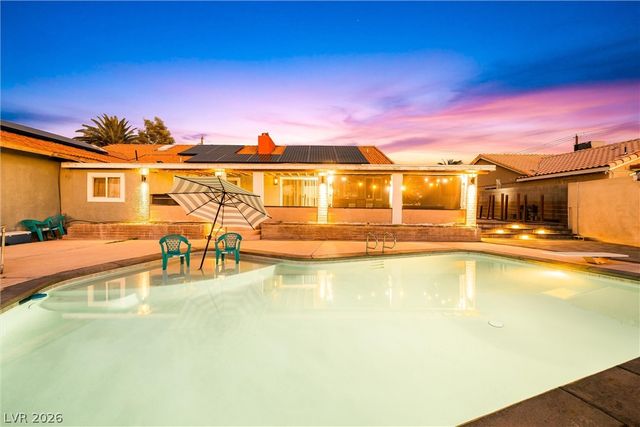 431 North Fogg Street, Las Vegas, NV 89110