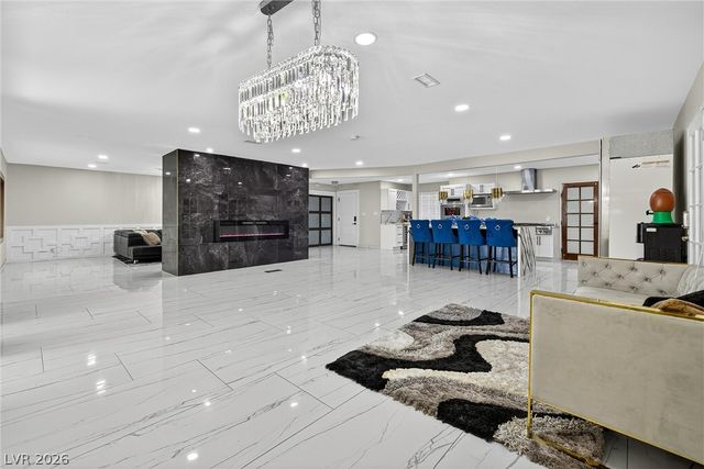 431 North Fogg Street, Las Vegas, NV 89110