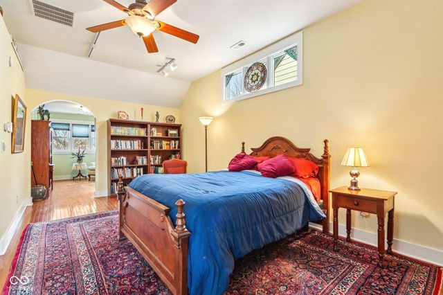 2307 N Alabama Street, Indianapolis, IN 46205