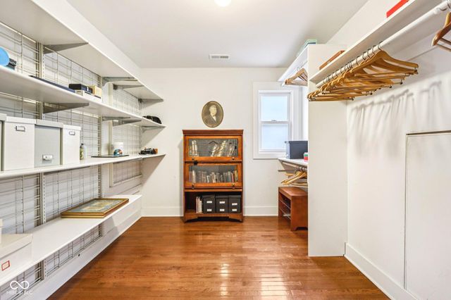 2307 N Alabama Street, Indianapolis, IN 46205