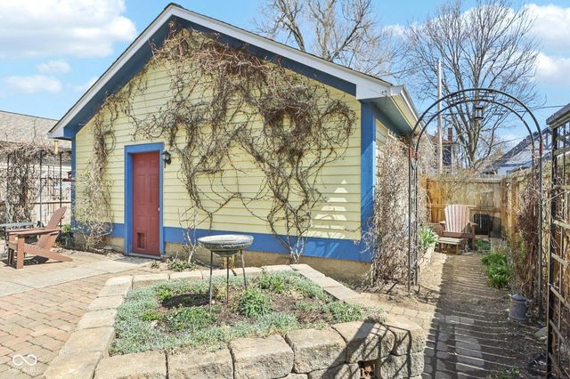 2307 N Alabama Street, Indianapolis, IN 46205