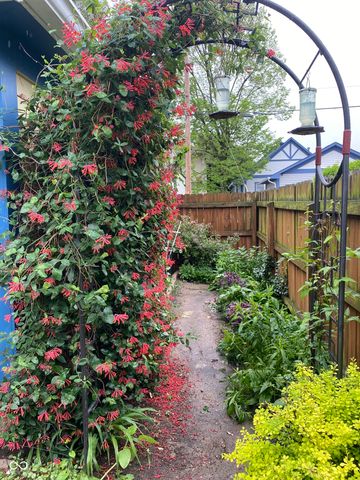 2307 N Alabama Street, Indianapolis, IN 46205