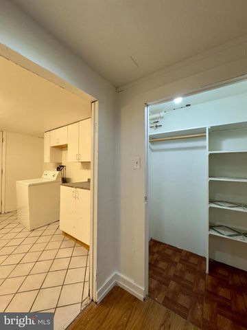 512 UMBRA ST, Baltimore, MD 21224