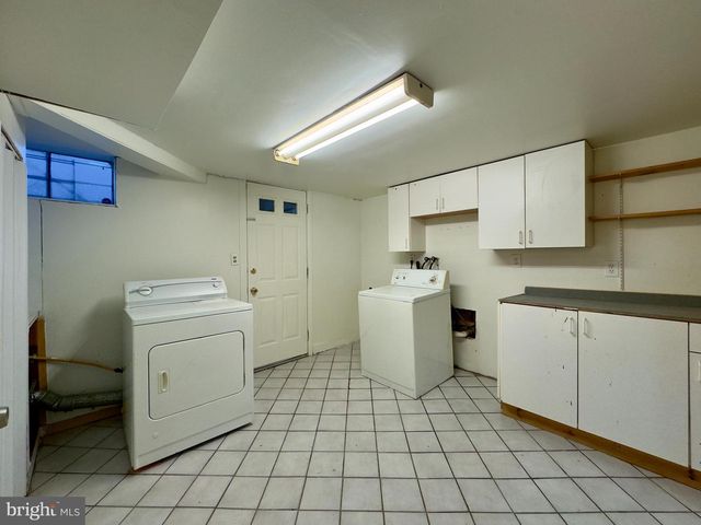 512 UMBRA ST, Baltimore, MD 21224