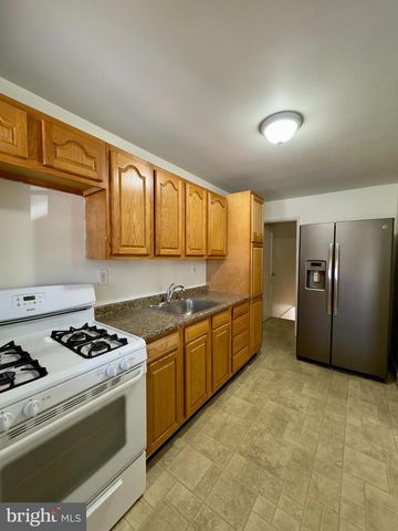 512 UMBRA ST, Baltimore, MD 21224