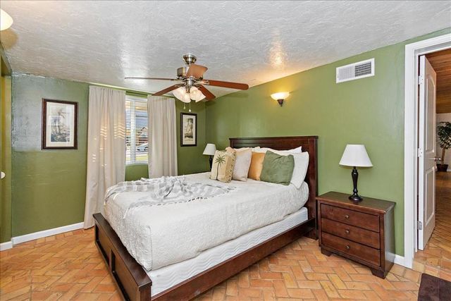 52637 Avenida Villa, La Quinta, CA 92253