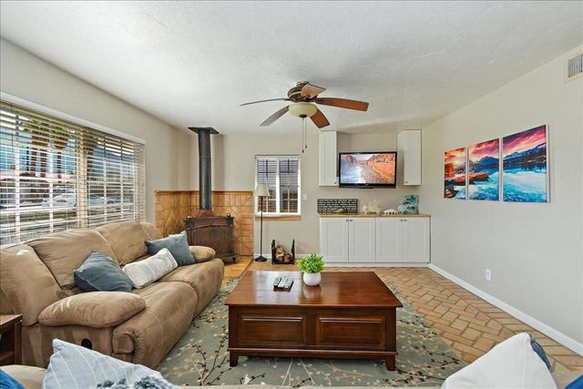 52637 Avenida Villa, La Quinta, CA 92253