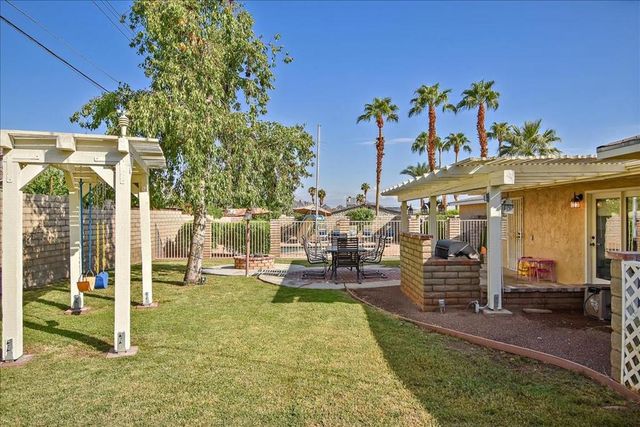 52637 Avenida Villa, La Quinta, CA 92253