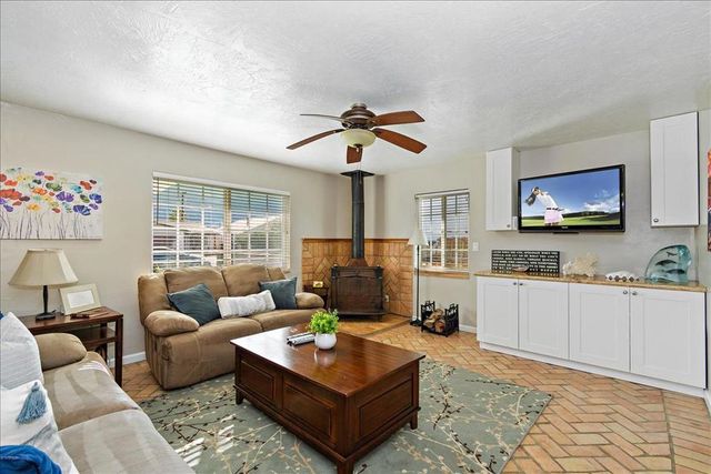 52637 Avenida Villa, La Quinta, CA 92253