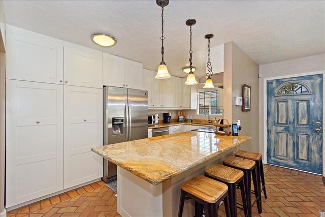 52637 Avenida Villa, La Quinta, CA 92253
