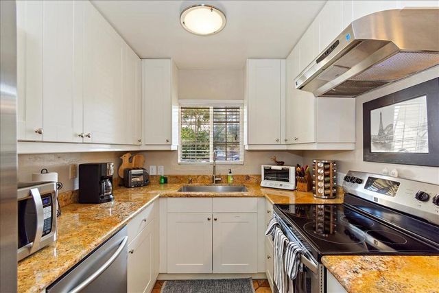 52637 Avenida Villa, La Quinta, CA 92253