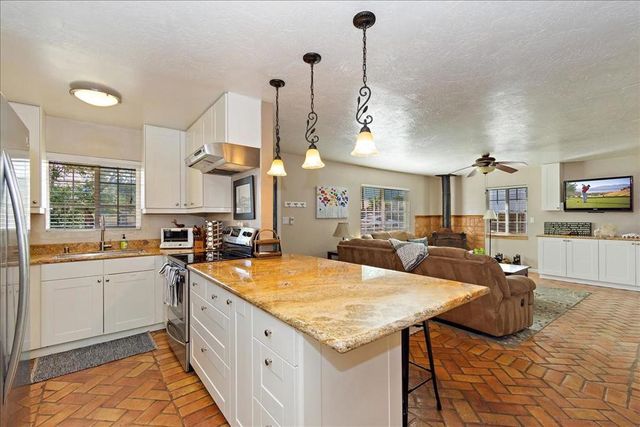52637 Avenida Villa, La Quinta, CA 92253