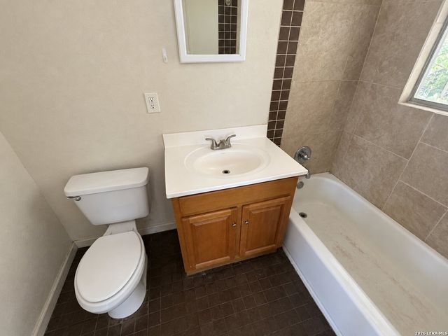 3318 Bob Billa St, San Antonio, TX 78223