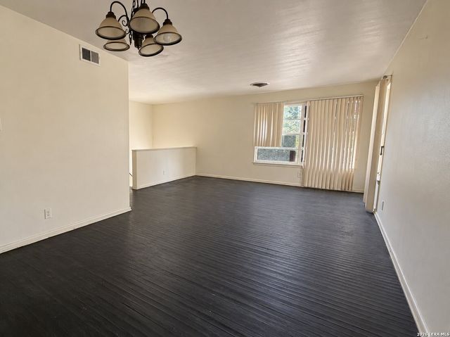 3318 Bob Billa St, San Antonio, TX 78223