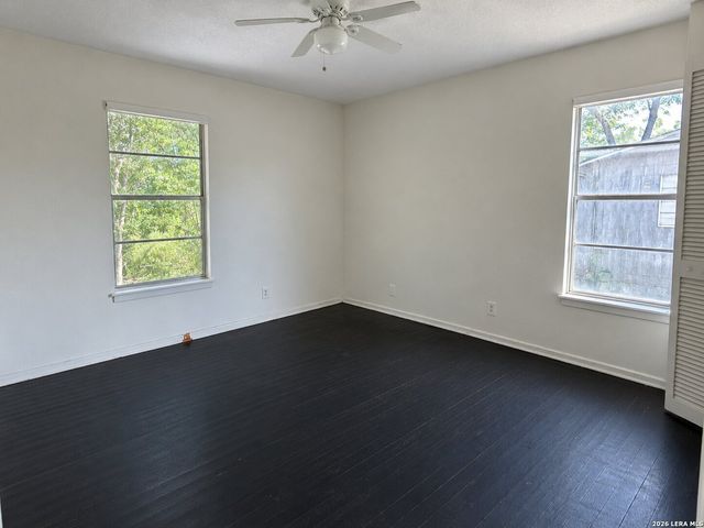 3318 Bob Billa St, San Antonio, TX 78223