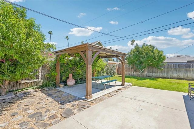 4158 Highland Place, Riverside, CA 92506