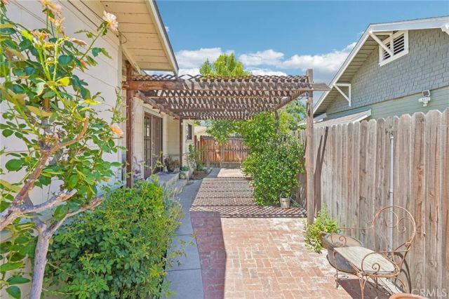 4158 Highland Place, Riverside, CA 92506