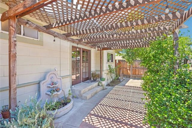 4158 Highland Place, Riverside, CA 92506