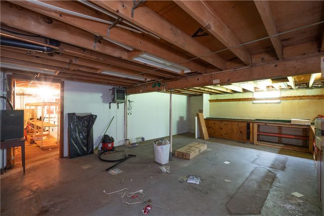 3 Crescent Place, Almond, NY 14804