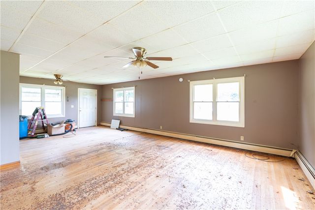 3 Crescent Place, Almond, NY 14804