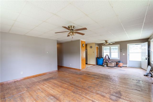 3 Crescent Place, Almond, NY 14804