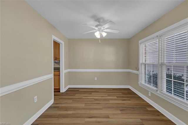 3 Towne Square DR, Newport News, VA 23607