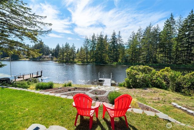 70 E Dabob Road, Shelton, WA 98584