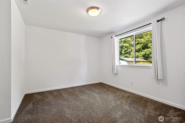 70 E Dabob Road, Shelton, WA 98584
