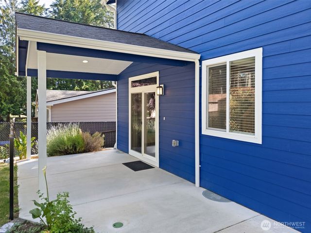 70 E Dabob Road, Shelton, WA 98584