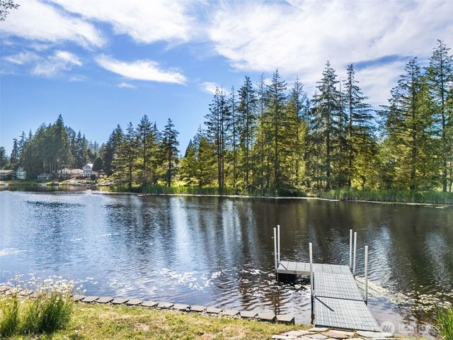 70 E Dabob Road, Shelton, WA 98584