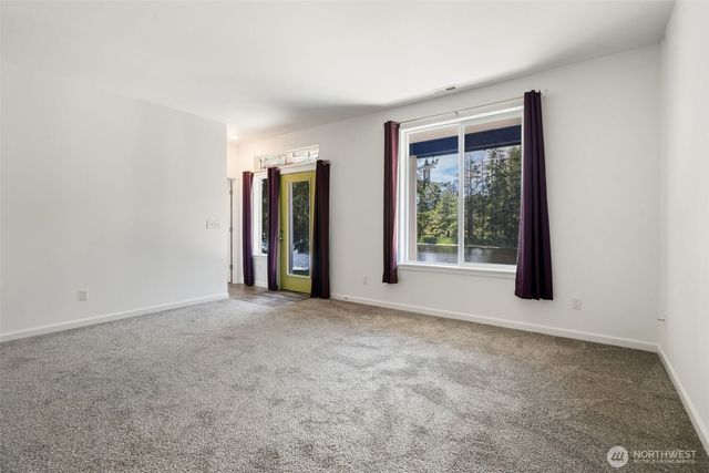 70 E Dabob Road, Shelton, WA 98584