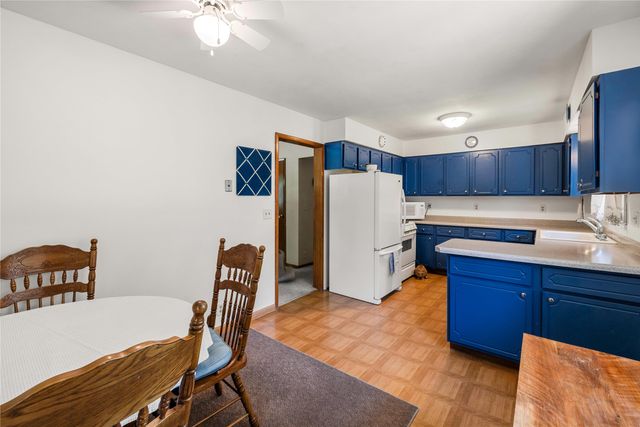 690 NW 66th Avenue, Des Moines, IA 50313