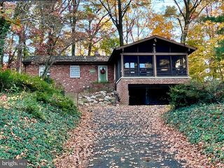 7404 ORIOLE AVE, Springfield, VA 22150