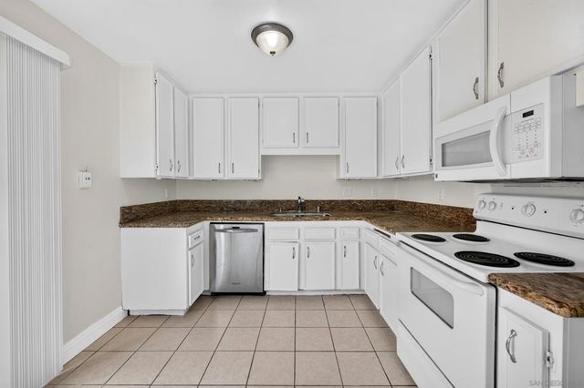 280 Roanoke Rd, El Cajon, CA 92020