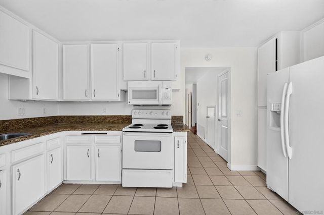 280 Roanoke Rd, El Cajon, CA 92020