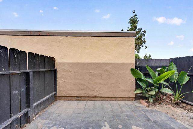 280 Roanoke Rd, El Cajon, CA 92020