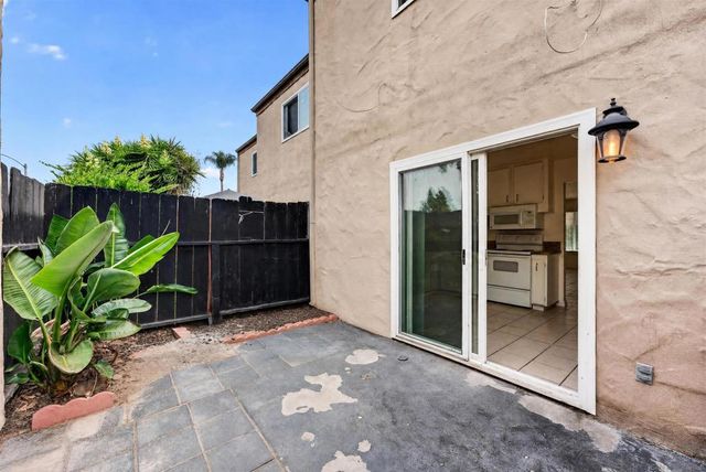 280 Roanoke Rd, El Cajon, CA 92020