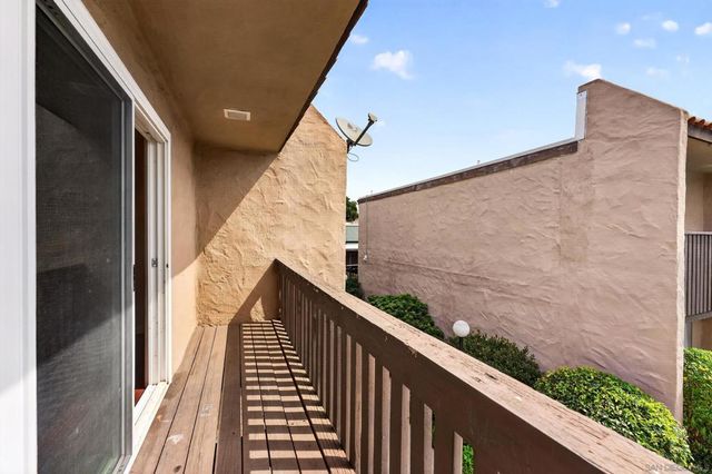 280 Roanoke Rd, El Cajon, CA 92020
