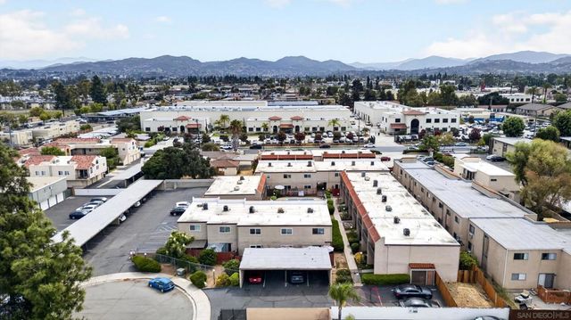 280 Roanoke Rd, El Cajon, CA 92020