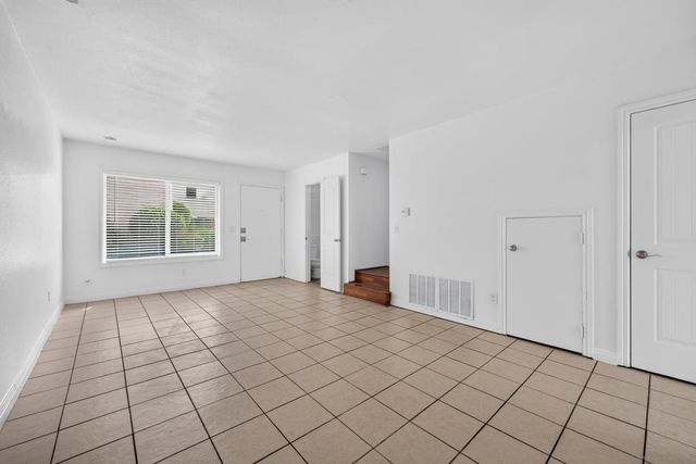 280 Roanoke Rd, El Cajon, CA 92020