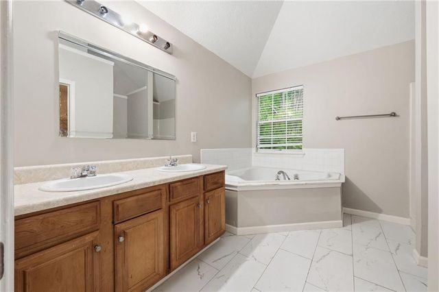 155 Apache Street SW, Atlanta, GA 30331