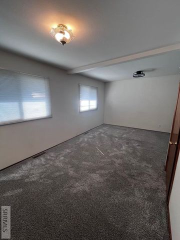 556 Westhill Avenue, Idaho Falls, ID 83402