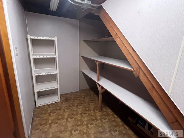 556 Westhill Avenue, Idaho Falls, ID 83402