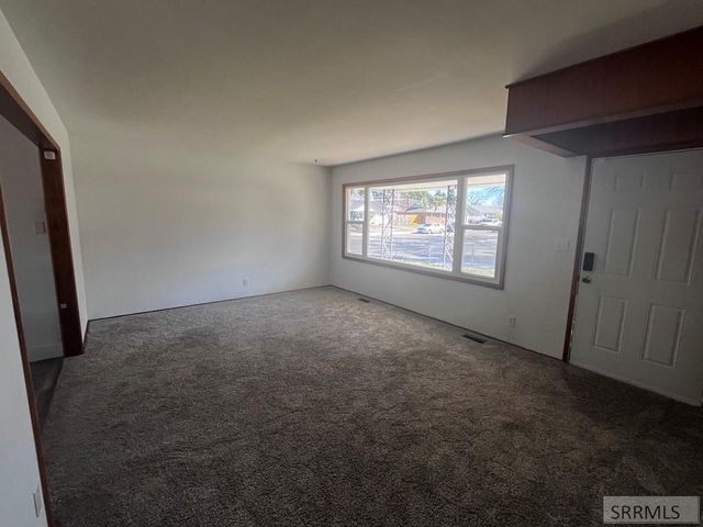 556 Westhill Avenue, Idaho Falls, ID 83402