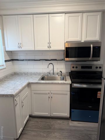 314 Sheffield Avenue, Flint, MI 48503