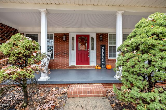 2643 Trail Five, Burlington, NC 27215